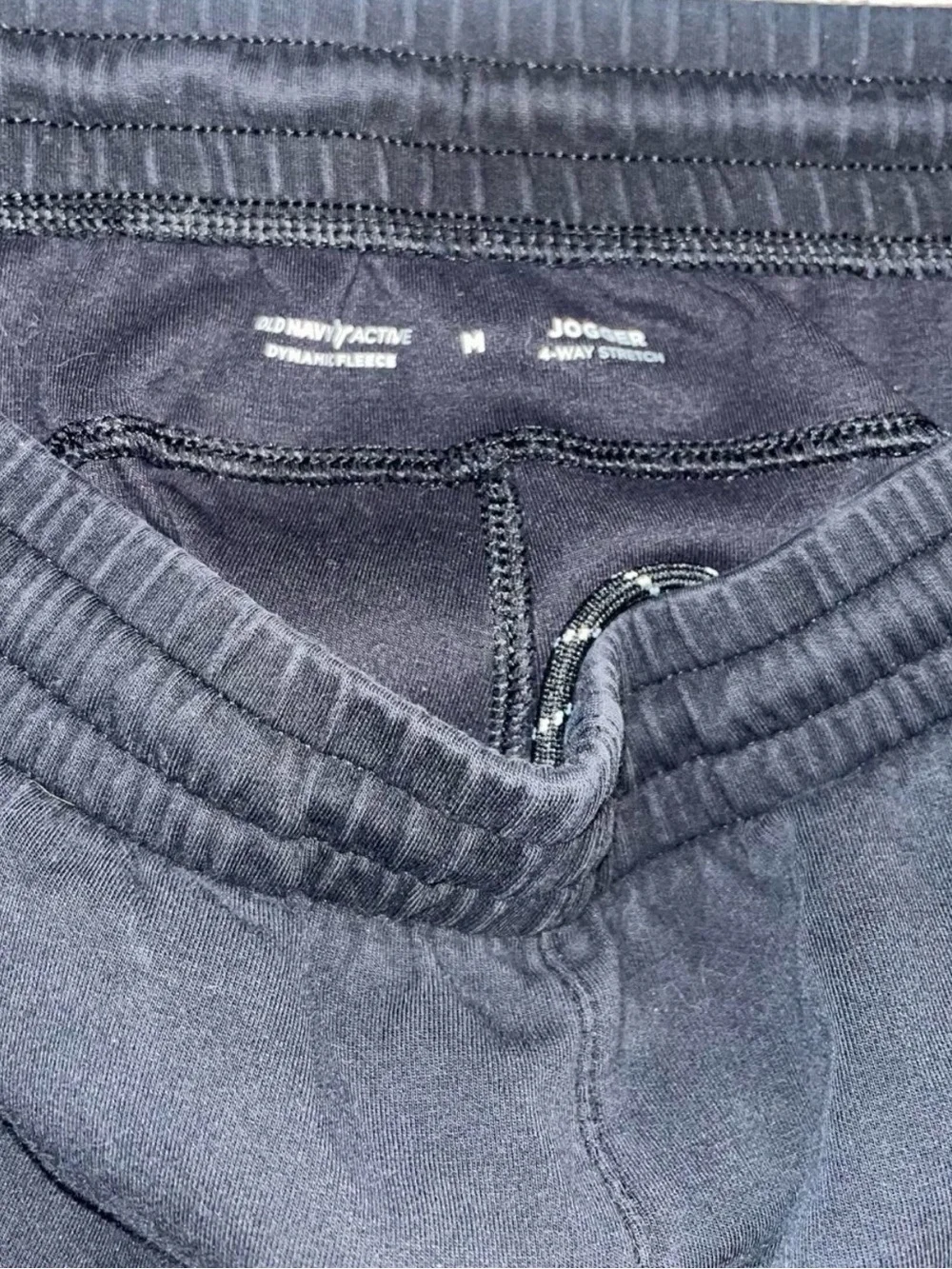 Old Navy Active Black joggers with zipper pockets, size Medium